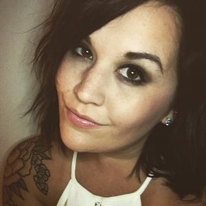 Meet your Posher, Jenna